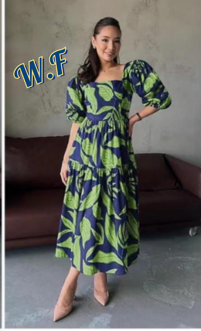 dress colorful